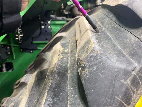 2022 John Deere 9RX 590 Tractor Rubber Track