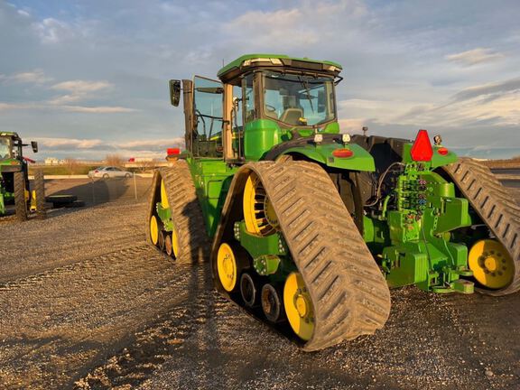 2022 John Deere 9RX 590 Tractor Rubber Track