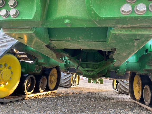 2022 John Deere 9RX 590 Tractor Rubber Track