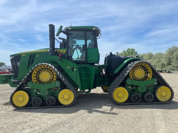 2022 John Deere 9RX 590 Tractor Rubber Track