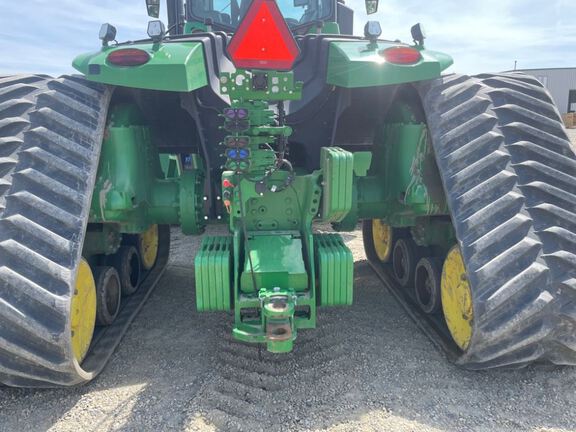 2022 John Deere 9RX 590 Tractor Rubber Track