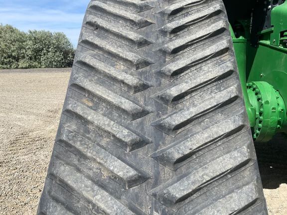 2022 John Deere 9RX 590 Tractor Rubber Track