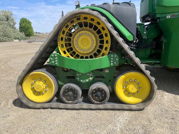 2022 John Deere 9RX 590 Tractor Rubber Track