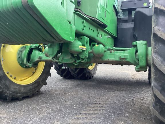 2022 John Deere 6175R Tractor