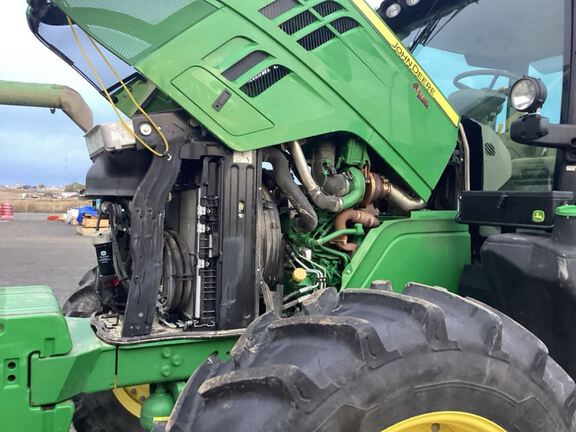 2022 John Deere 6175R Tractor