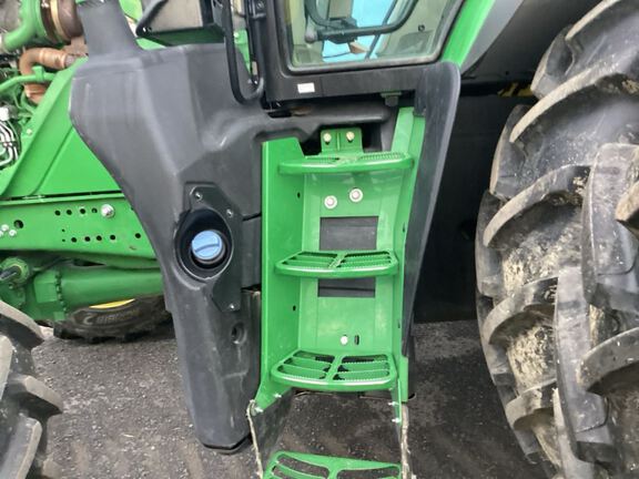 2022 John Deere 6175R Tractor