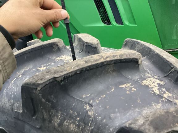 2022 John Deere 6175R Tractor