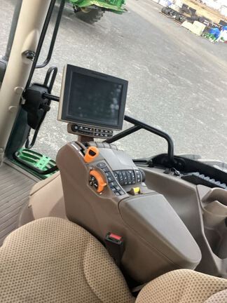 2022 John Deere 6175R Tractor