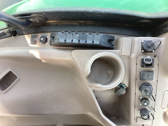 2022 John Deere 6175R Tractor