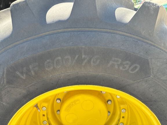 2024 John Deere 7R 310 Tractor