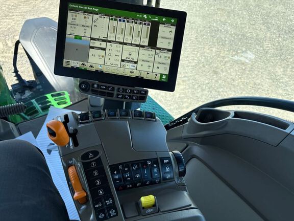2024 John Deere 7R 310 Tractor