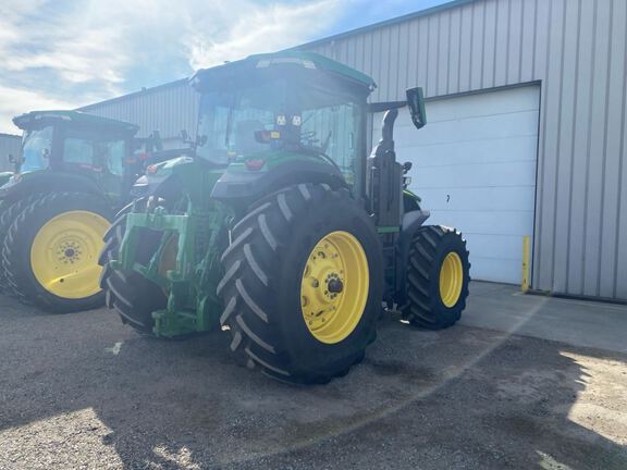 2024 John Deere 7R 310 Tractor