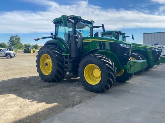 2024 John Deere 7R 310 Tractor