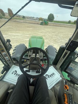 2024 John Deere 7R 310 Tractor
