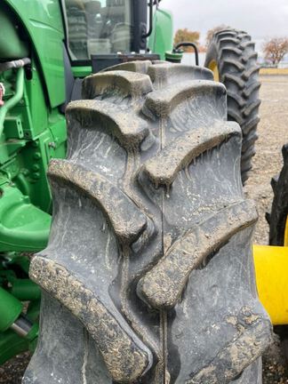 2020 John Deere 8345R Tractor