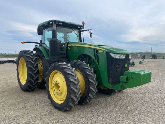 2015 John Deere 8345R Tractor