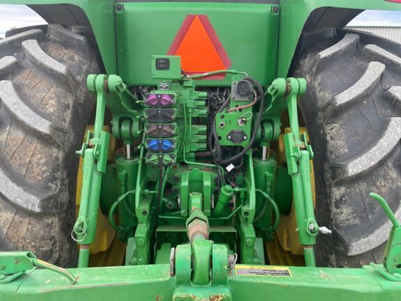 2015 John Deere 8345R Tractor