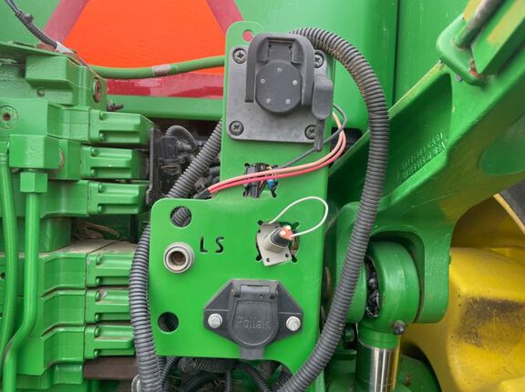 2015 John Deere 8345R Tractor