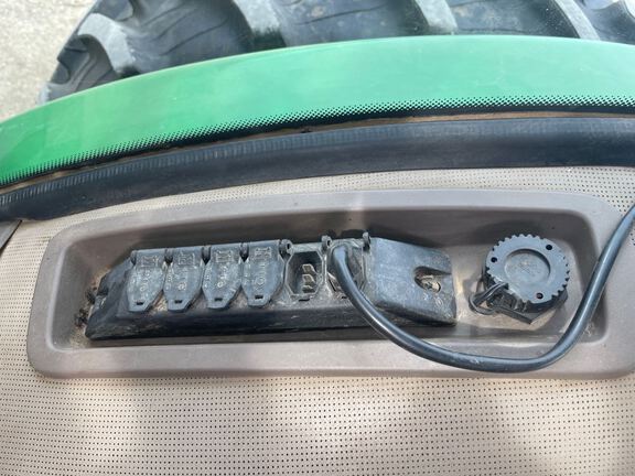 2015 John Deere 8345R Tractor