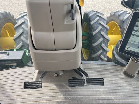 2015 John Deere 8345R Tractor