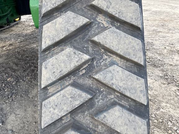 2025 John Deere 8RX 410 Tractor Rubber Track