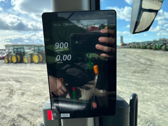 2025 John Deere 8RX 410 Tractor Rubber Track