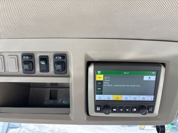 2025 John Deere 8RX 410 Tractor Rubber Track