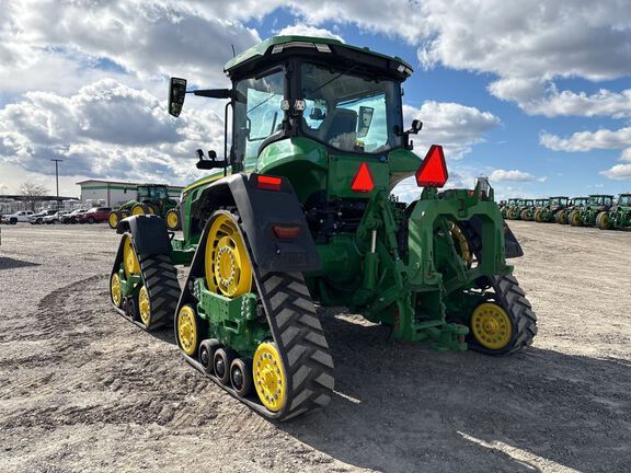 2025 John Deere 8RX 410 Tractor Rubber Track