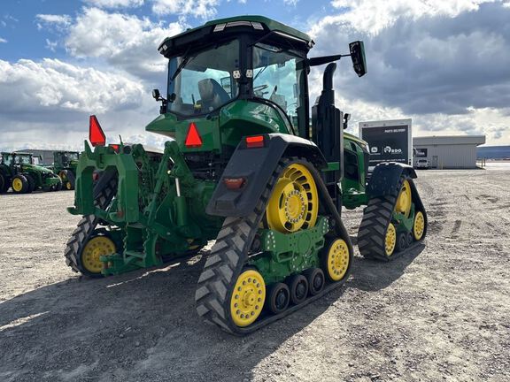 2025 John Deere 8RX 410 Tractor Rubber Track