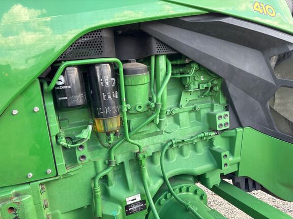 2025 John Deere 8RX 410 Tractor Rubber Track