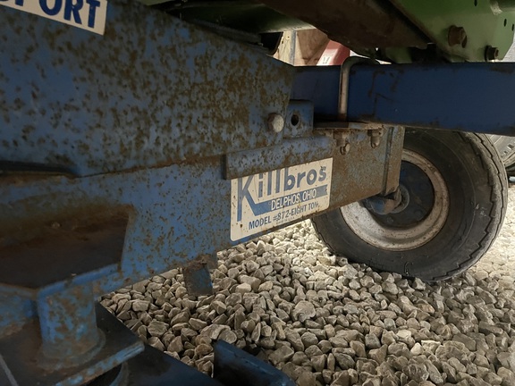 2000 Killbros 872 Header Transport