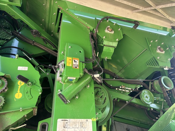 2022 John Deere S780 Combine