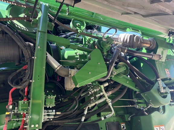 2022 John Deere S780 Combine