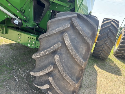 2022 John Deere S780 Combine