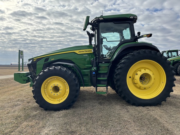 2023 John Deere 8R 310 Tractor