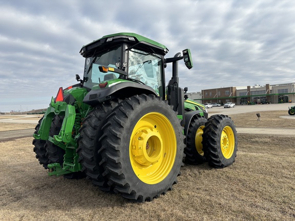 2023 John Deere 8R 310 Tractor