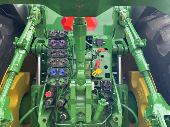 2023 John Deere 8R 310 Tractor