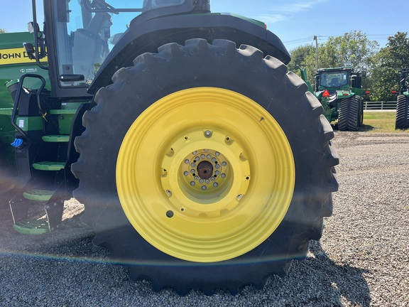 2023 John Deere 8R 310 Tractor