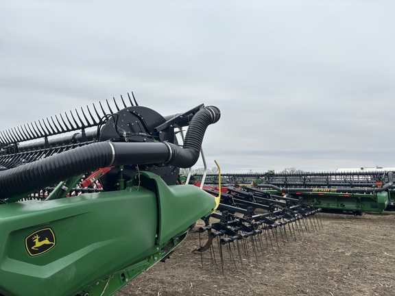 2023 John Deere RD45F Header Combine