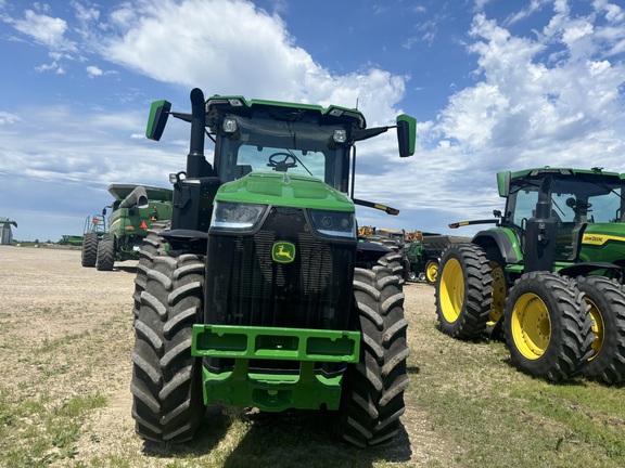 2023 John Deere 8R 230 Tractor