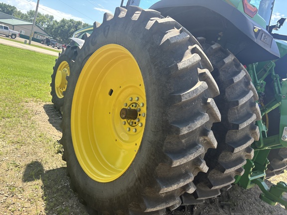 2023 John Deere 8R 230 Tractor