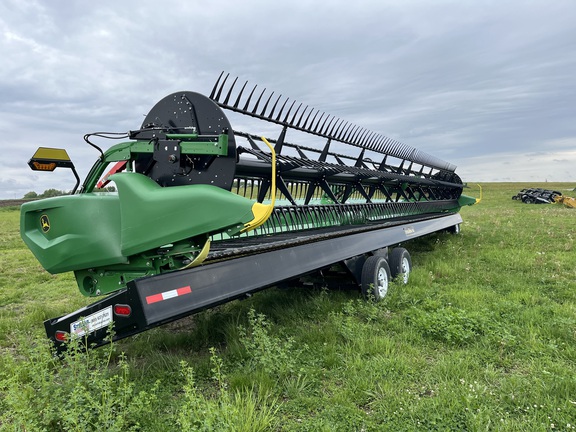 2023 John Deere RD45F Header Combine