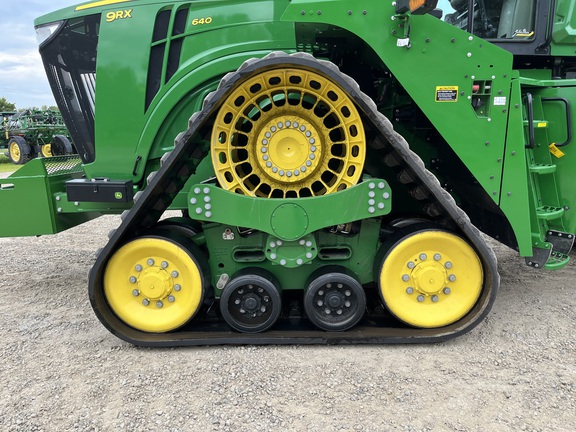 2023 John Deere 9RX 640 Tractor Rubber Track