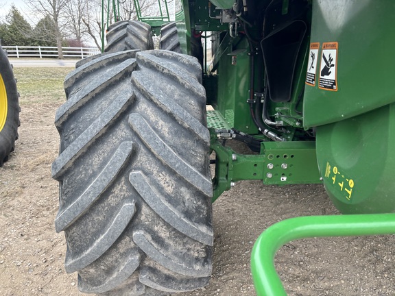 2023 John Deere S790 Combine