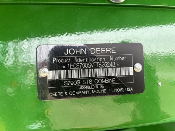 2023 John Deere S790 Combine