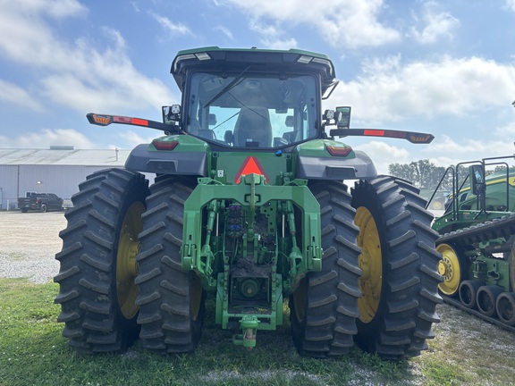 2023 John Deere 8R 370 Tractor