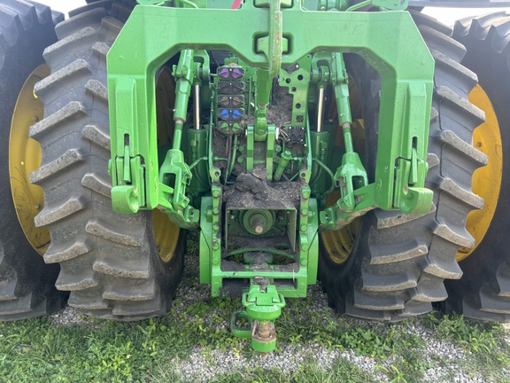 2023 John Deere 8R 370 Tractor