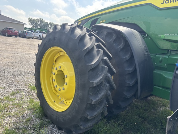 2023 John Deere 8R 370 Tractor