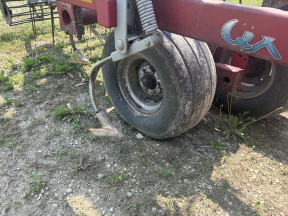 2009 Wil-Rich Quad X2 Field Cultivator