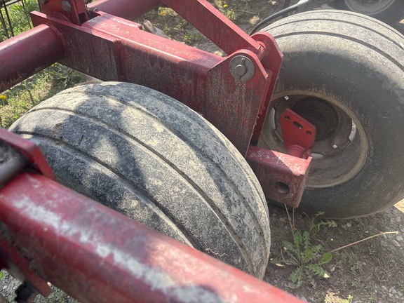 2009 Wil-Rich Quad X2 Field Cultivator